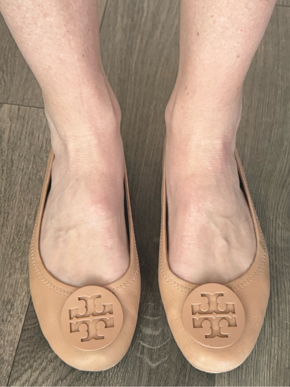 Tory Burch Minnie Reva Nude/Tan Logo Ballet Flats